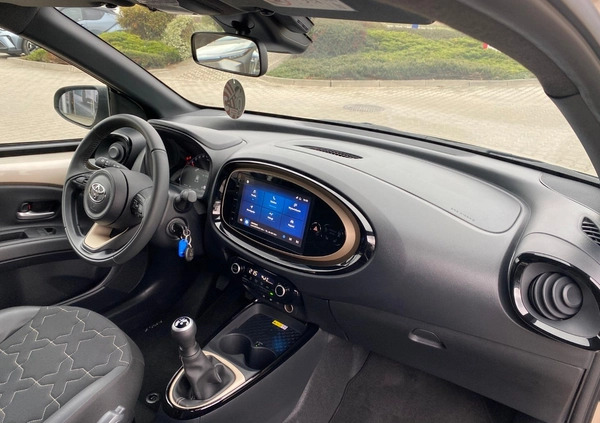Toyota Aygo X cena 82500 przebieg: 230, rok produkcji 2023 z Kalisz małe 596